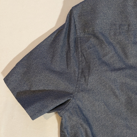 Perry Ellis Blue Button-Up Short Sleeve Shit, Slim Fit, Size S - Picture 11 of 15